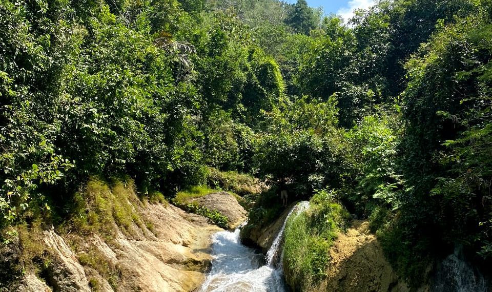 Jalan Setapak Menuju Surga di Malang Selatan